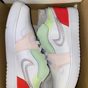 Girls Air Jordan's 1 Low ALT